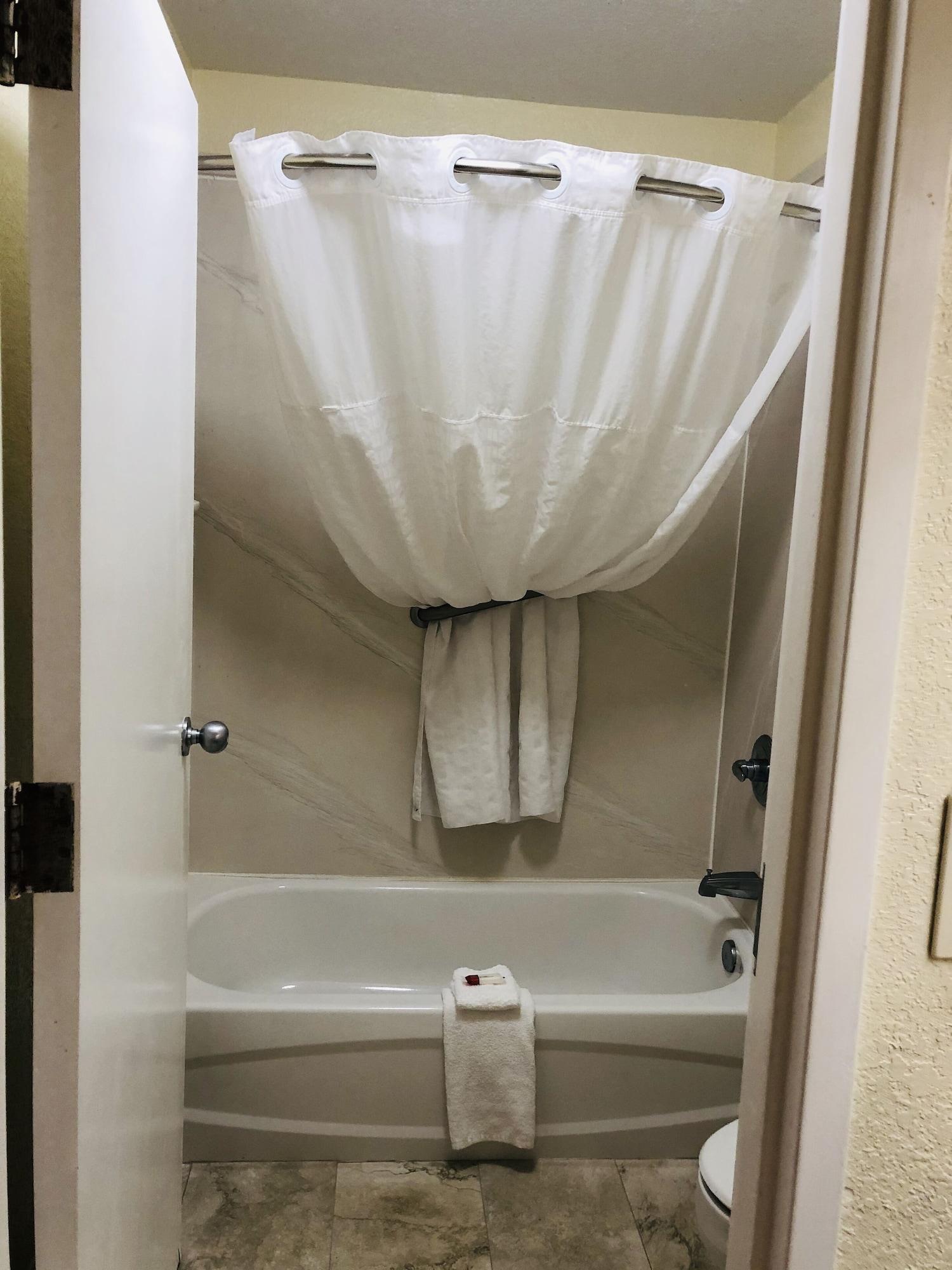 Motel Days & By Wyndham - Near Beaches Hurlburt 3*